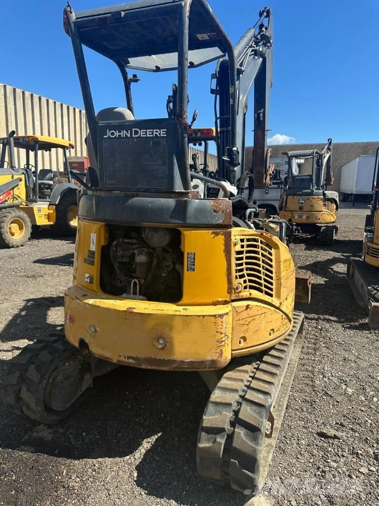 John Deere 27 D ミニ油圧ショベル 7t以下（ミニユンボ・ミニディガー）