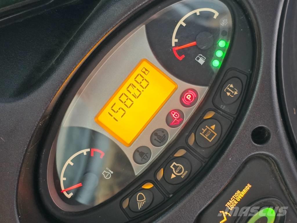 Bobcat T 770 スキッドステアローダー