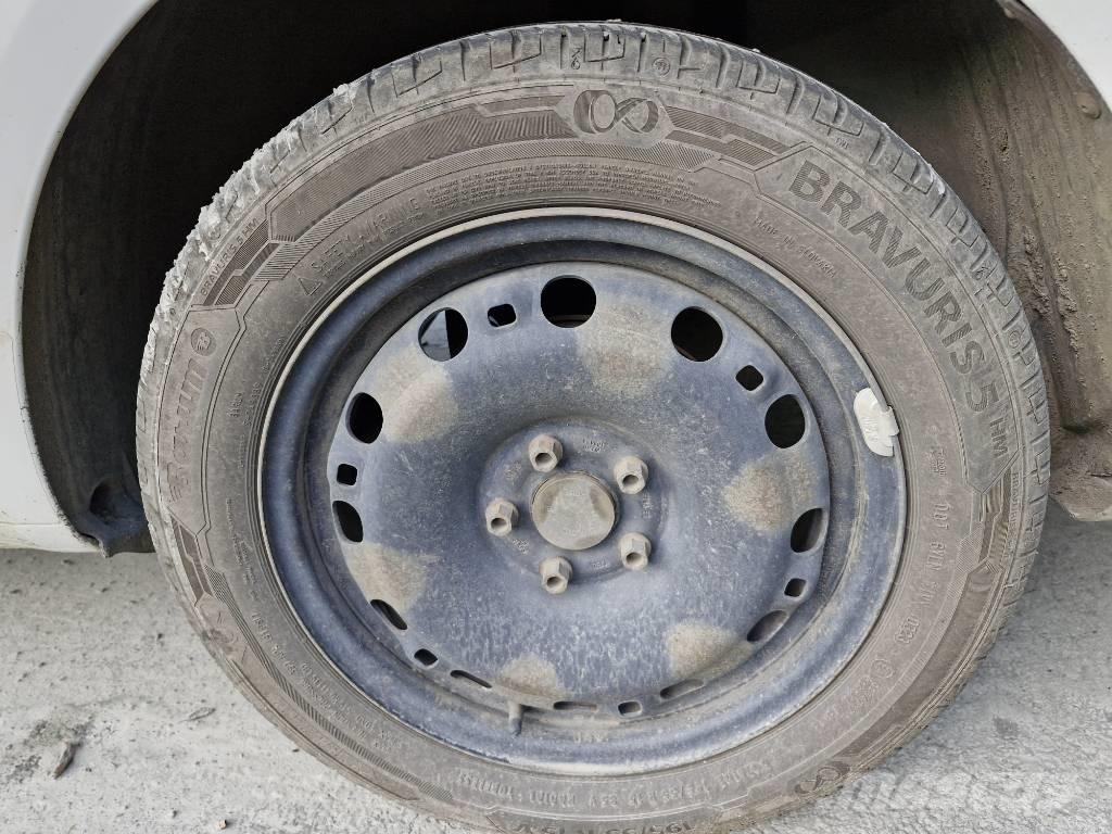 Skoda FABIA 自動車