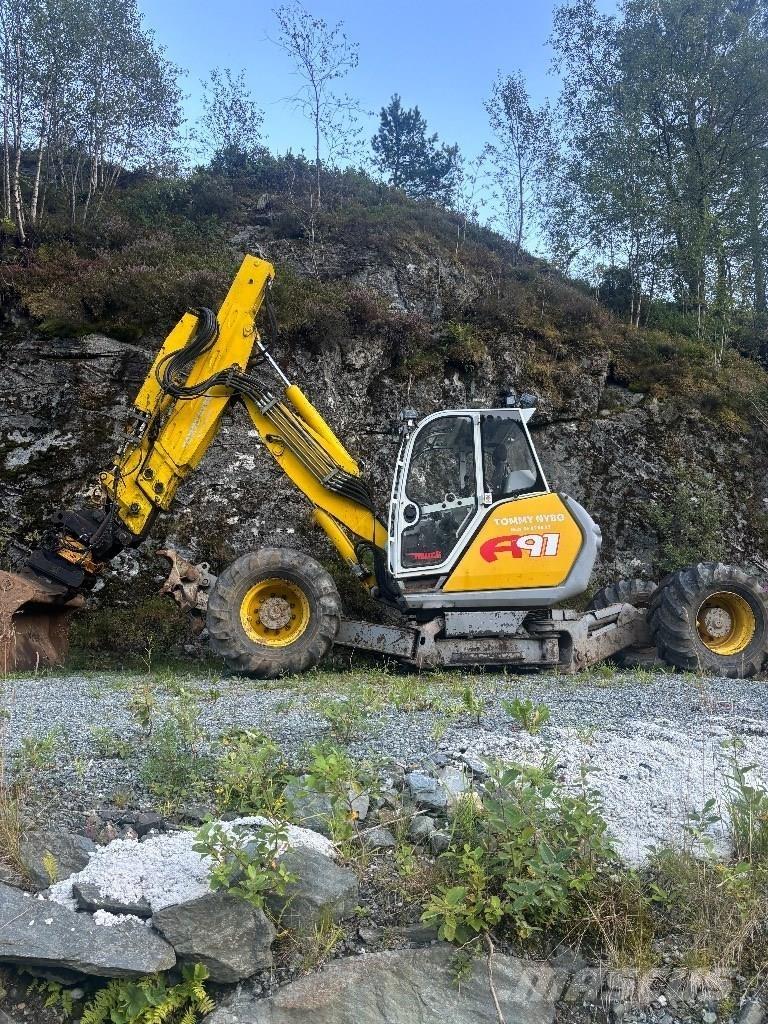 Menzi Muck A91 特殊油圧ショベル