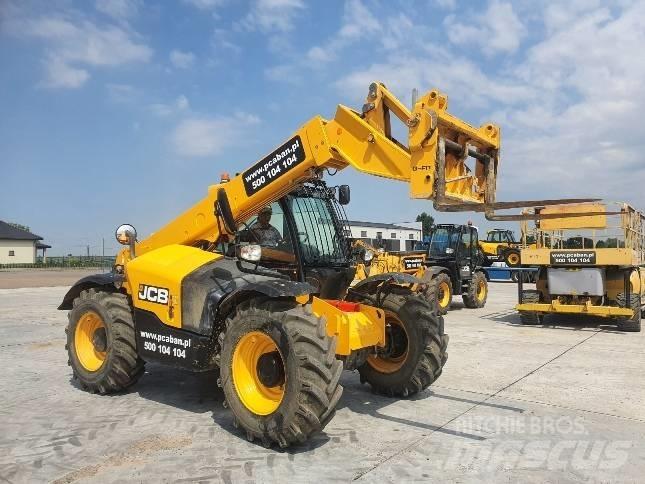 JCB 531-70 - BC24 テレスコーピックハンドラー