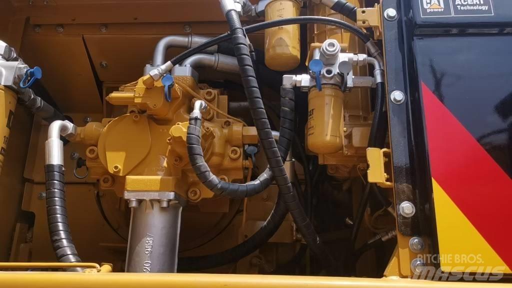 CAT 340 D L 大型油圧ショベル12t以上（パワーショベル・ユンボ）