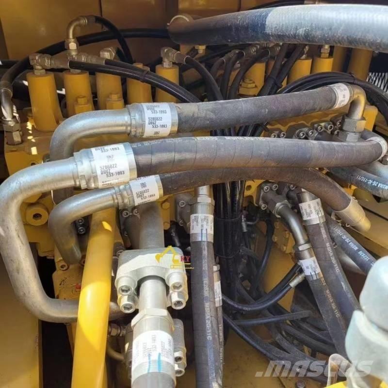 CAT 336 D 大型油圧ショベル12t以上（パワーショベル・ユンボ）