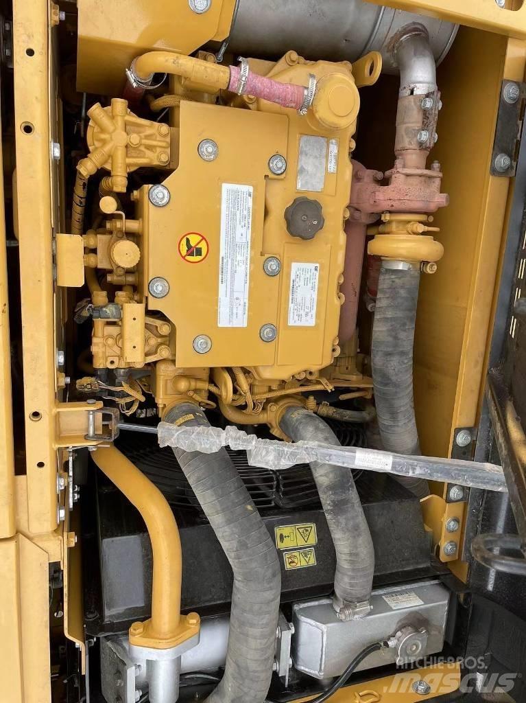 CAT 313 大型油圧ショベル12t以上（パワーショベル・ユンボ）