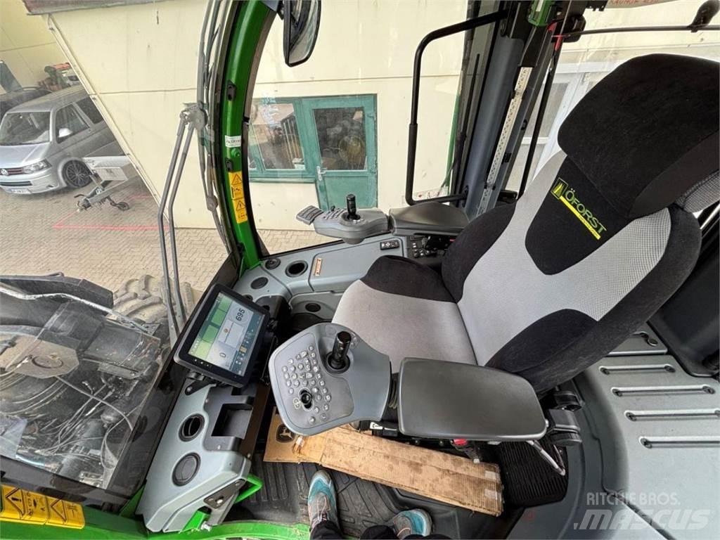 John Deere 1270 G ハーベスター