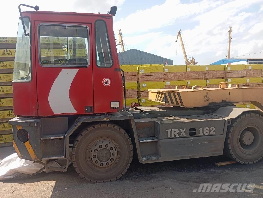 Kalmar TRX 182 ターミナルトラクター
