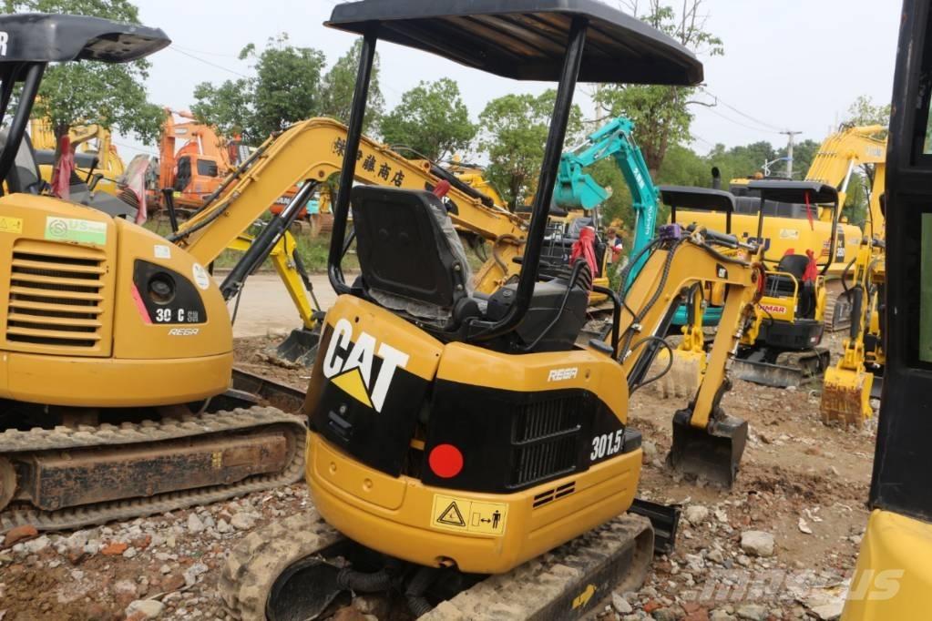 CAT 301.5 CR ミニ油圧ショベル 7t以下（ミニユンボ・ミニディガー）