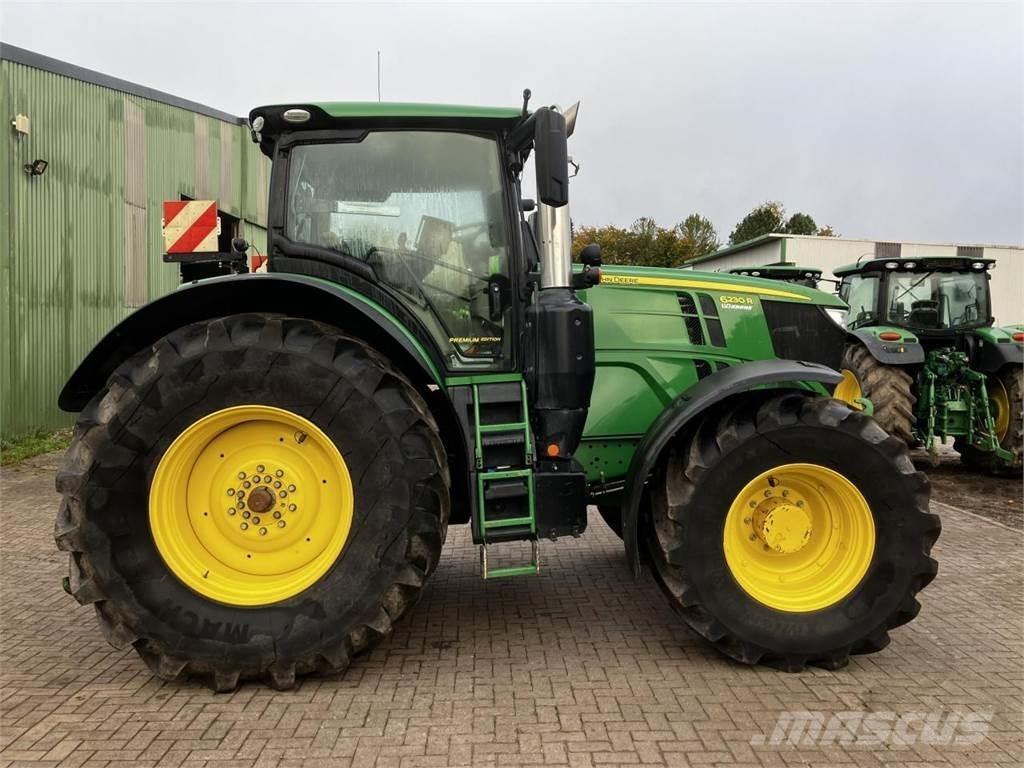 John Deere 6230R トラクター