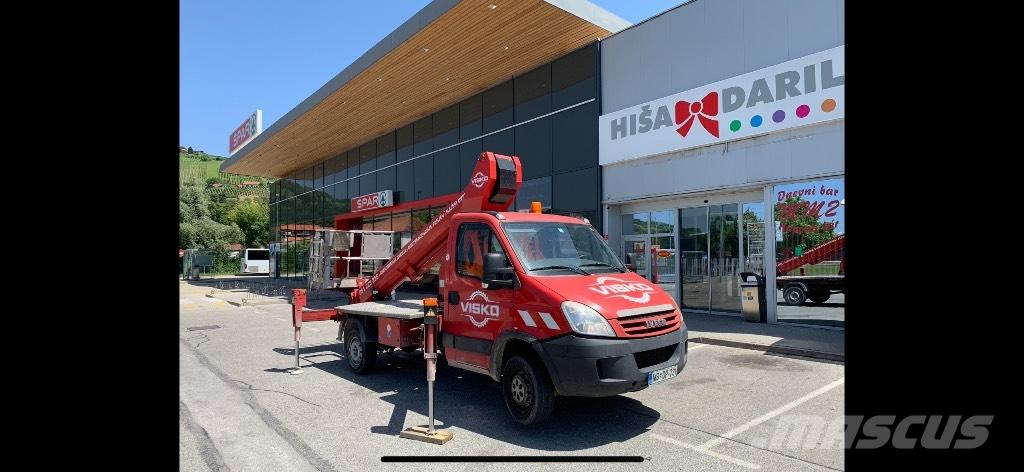 Ruthmann TB 220 トラック高所作業車