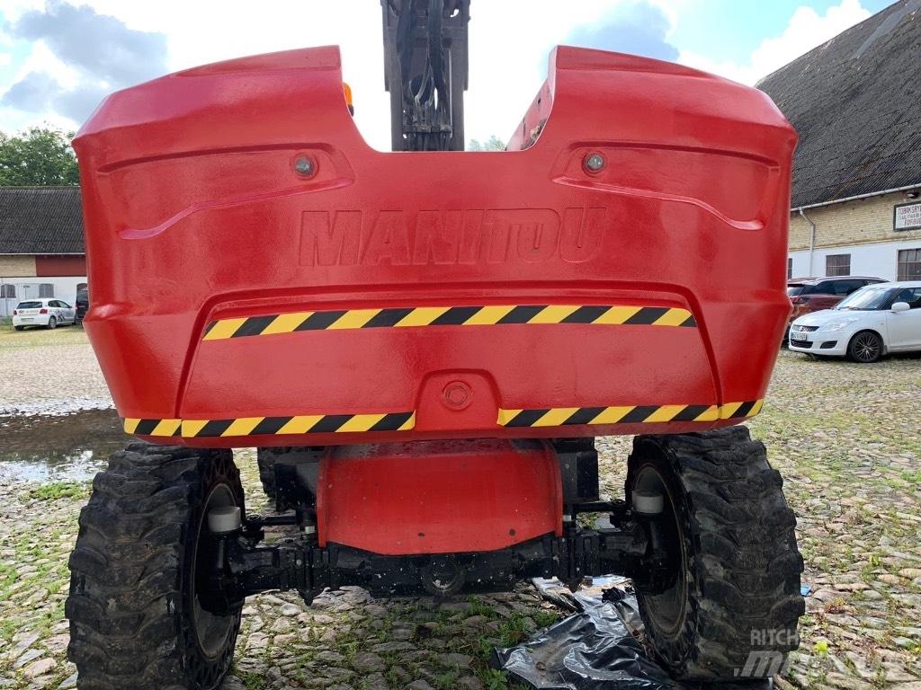 Manitou 220TJ+ ブームリフト　直伸型