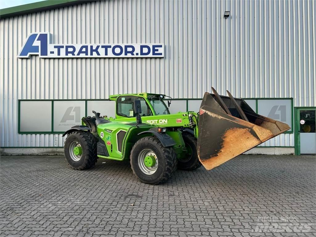 Merlo TF 50.8 T テレスコーピックハンドラー