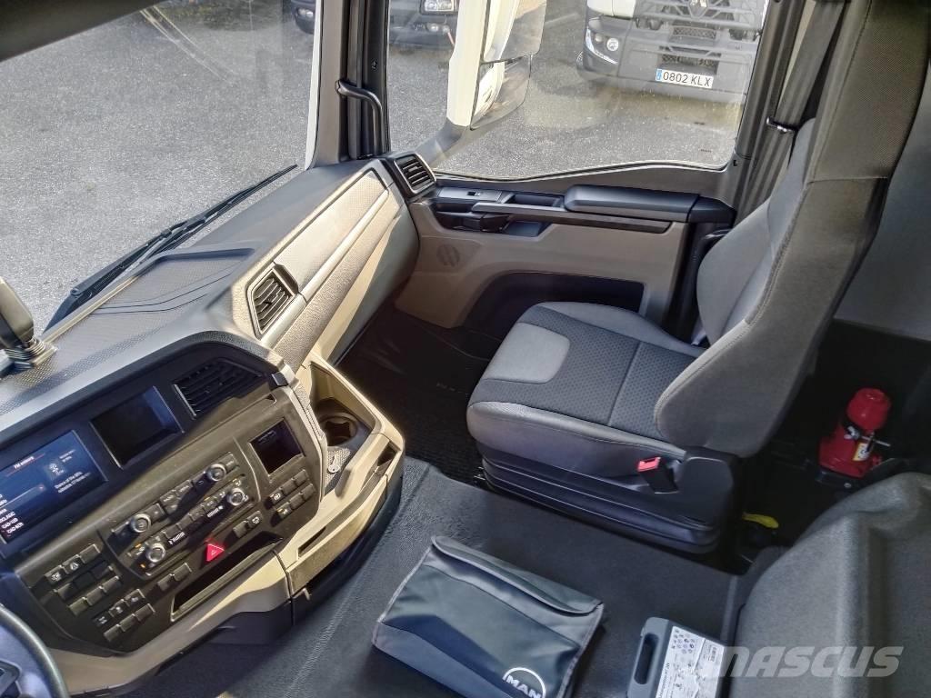 MAN TGS 26.360 ボックスボディー、ウイング、箱車