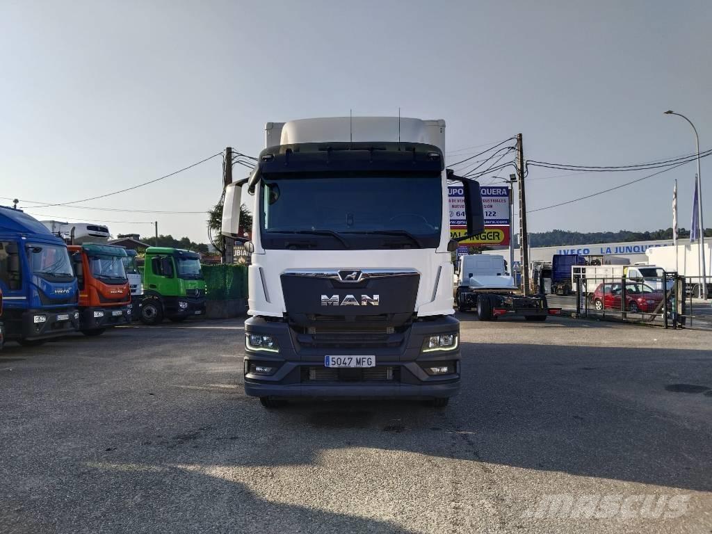 MAN TGS 26.360 ボックスボディー、ウイング、箱車