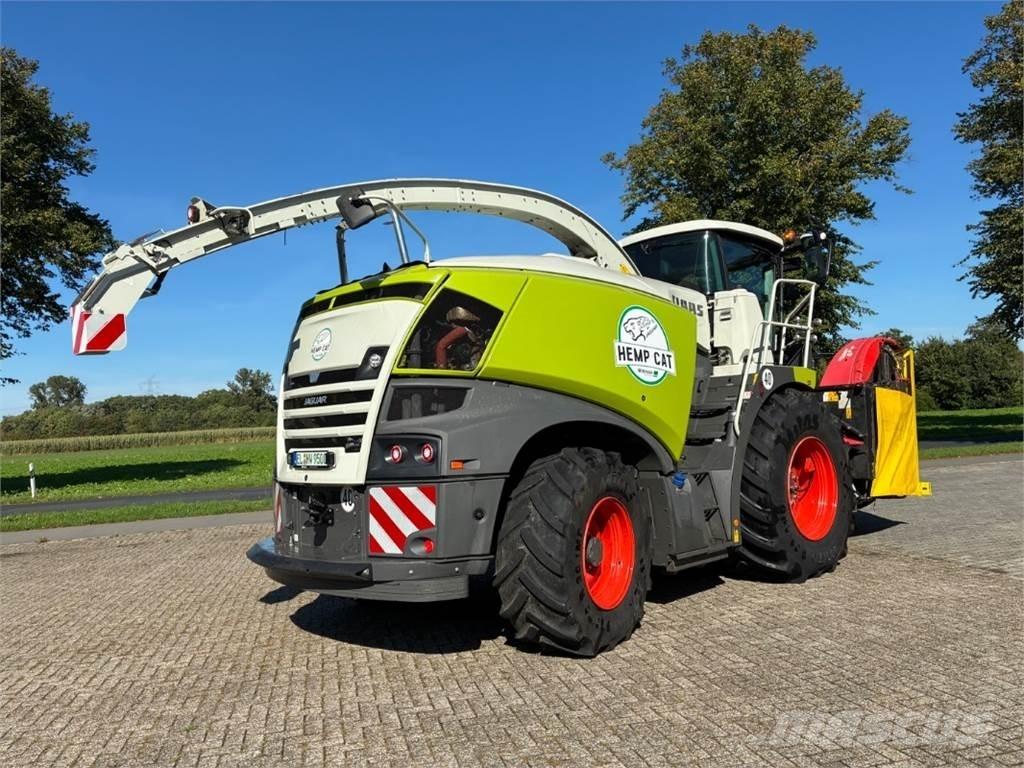 CLAAS Jaguar 950 フォレージハーベスター