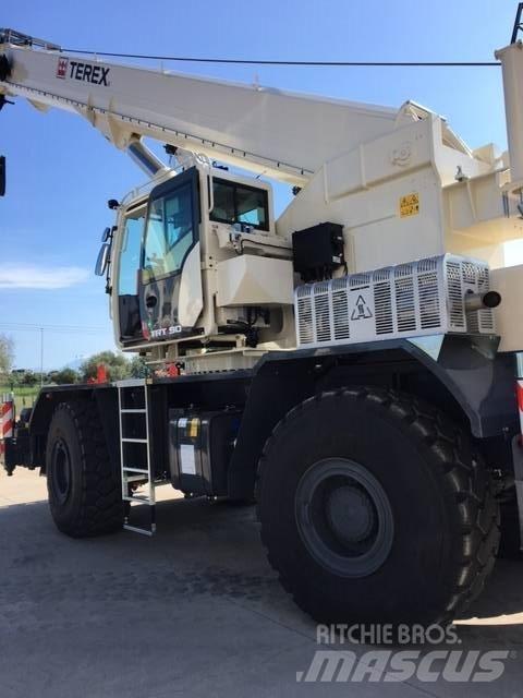 Terex TRT90 ラフテレーンクレーン