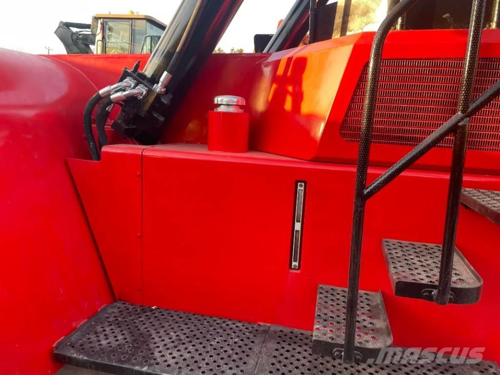 Sany SRSC 45 C30 リーチスタッカー