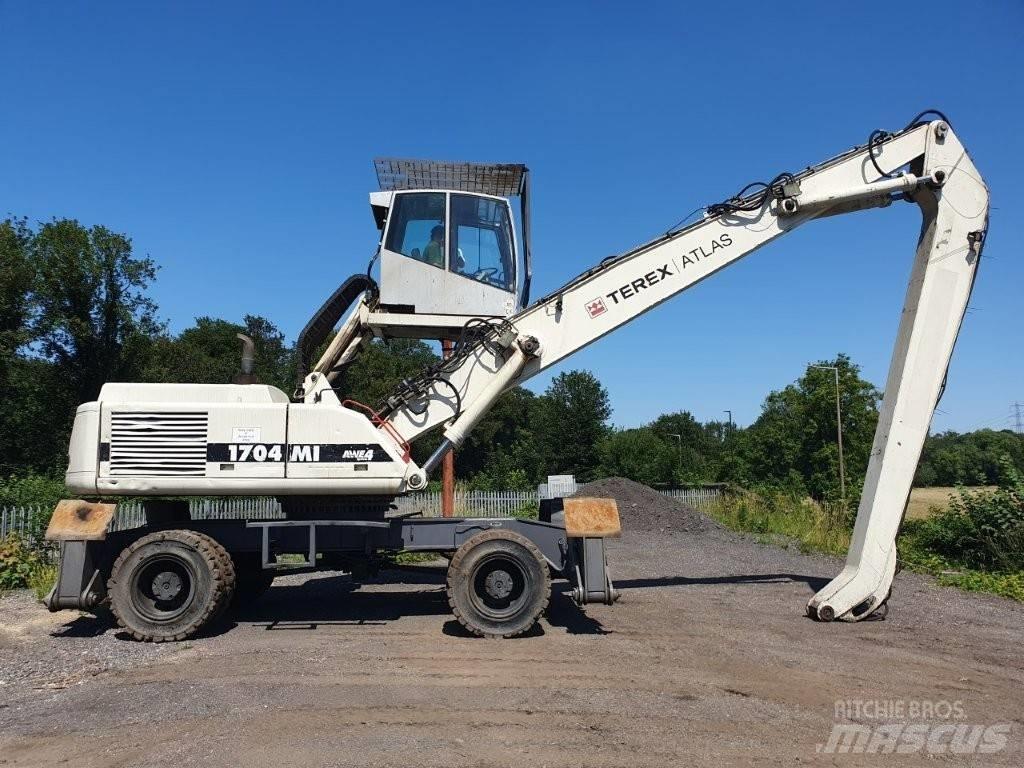 Atlas 1704 M 廃棄物／工業産廃処理機
