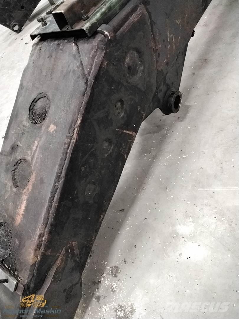 Ösa 374 フォワーダクレーン