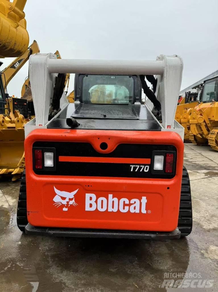 Bobcat T770 スキッドステアローダー