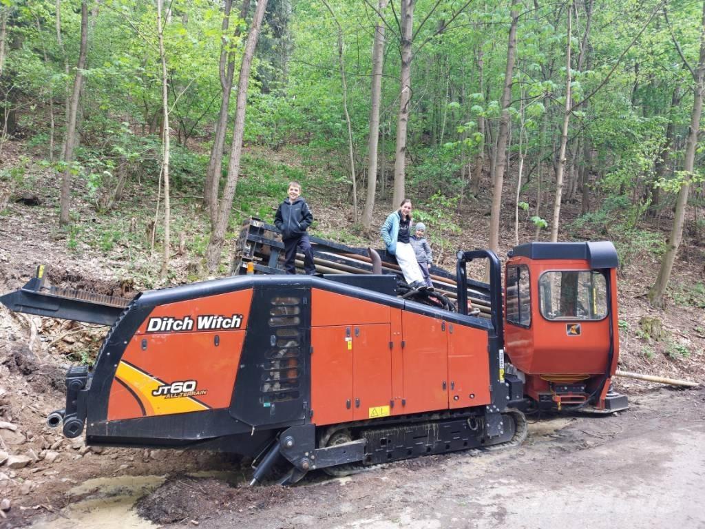Ditch Witch AT60 水平掘削リグ