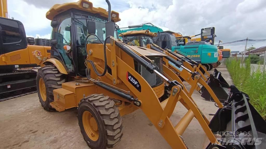 CAT 420 F バックホーローダー