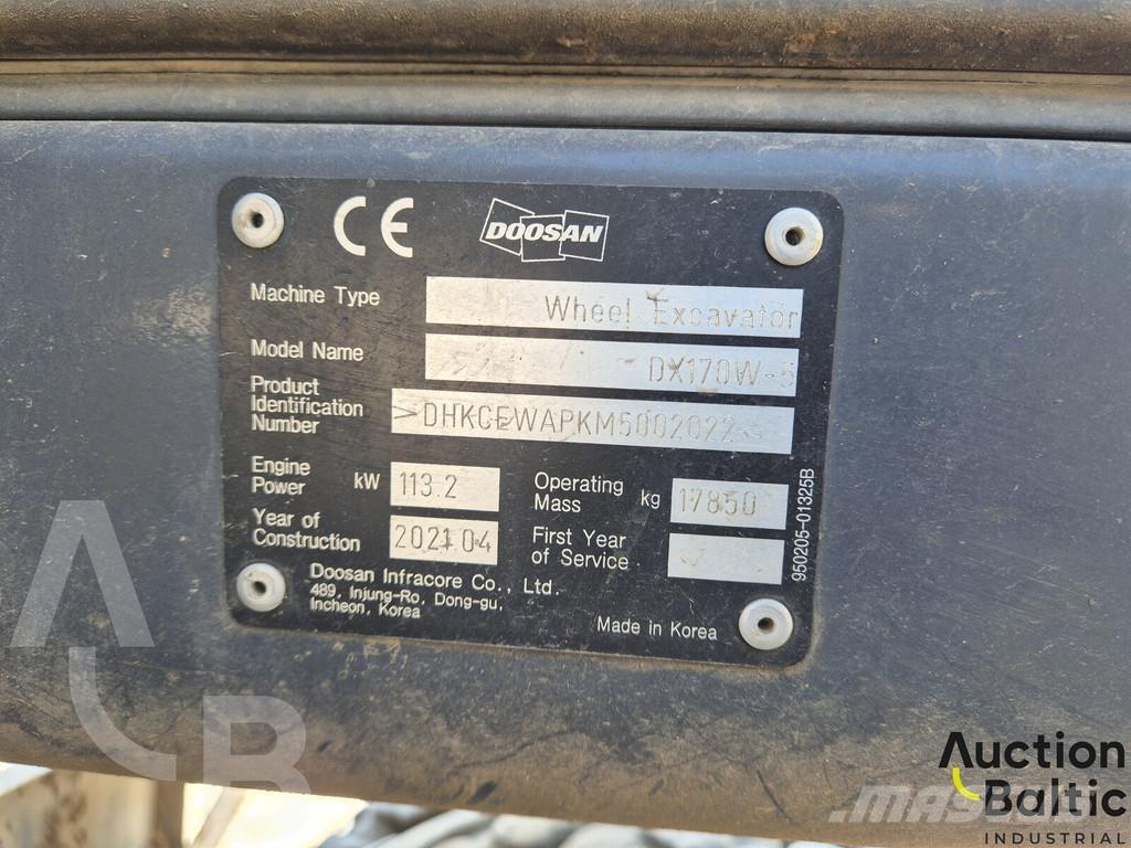 Doosan DX 170 W-5 ホイール式油圧ショベル（パワーショベル・ユンボ・バックホー）