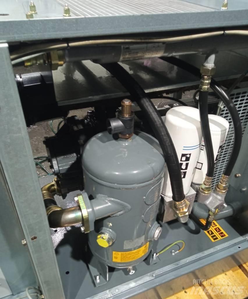 Atlas Copco GA15 FF コンプレッサー