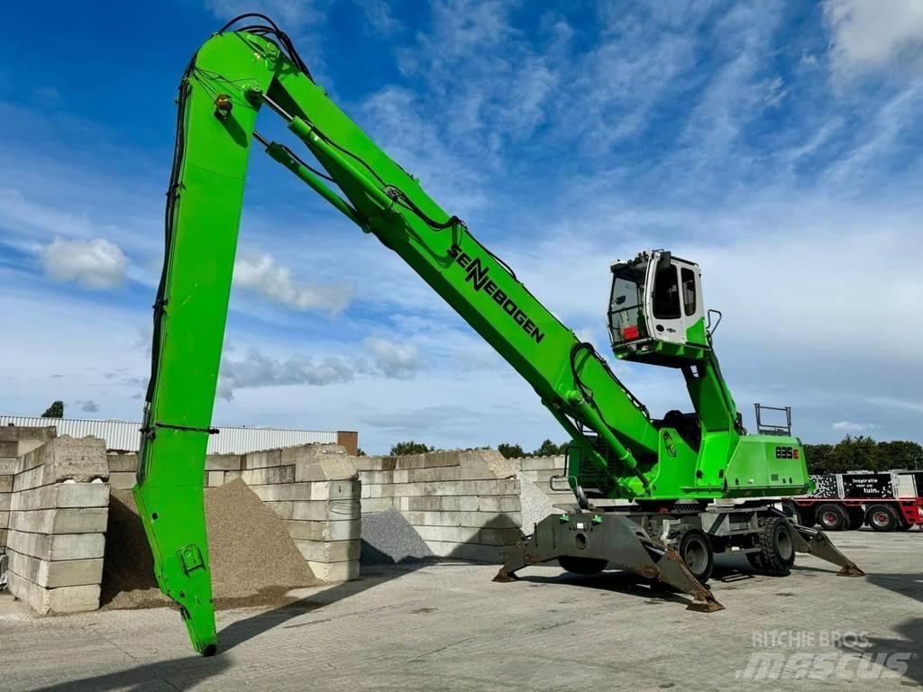 Sennebogen 835M E 廃棄物／工業産廃処理機
