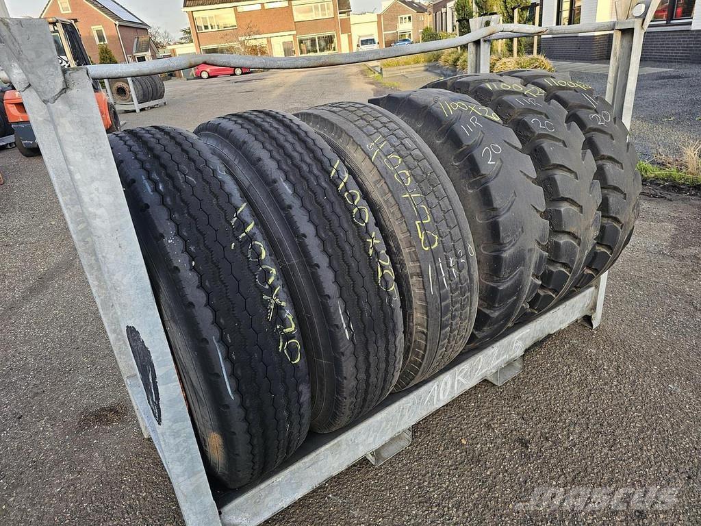  Several 1100 X 20 スケルタルトレーラー