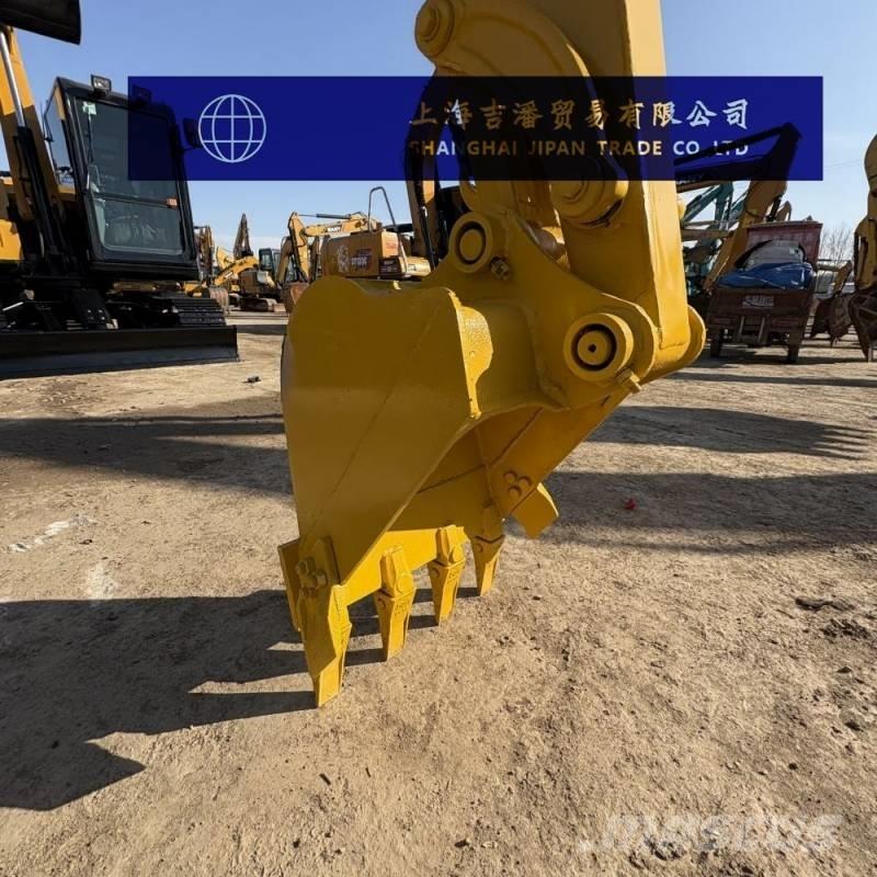 Komatsu PC 35 MR ミニ油圧ショベル 7t以下（ミニユンボ・ミニディガー）