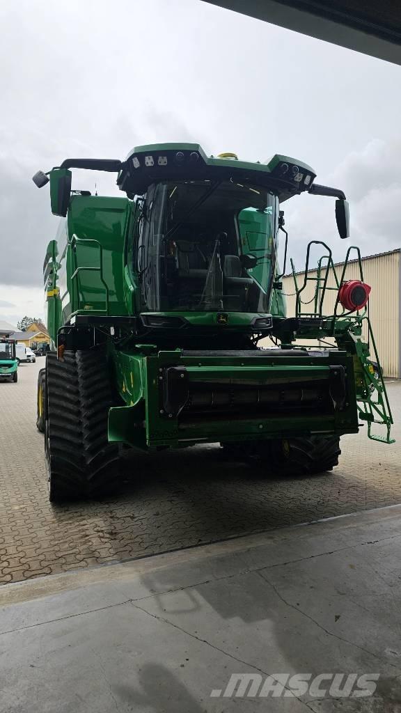 John Deere X9 1100 コンバイン