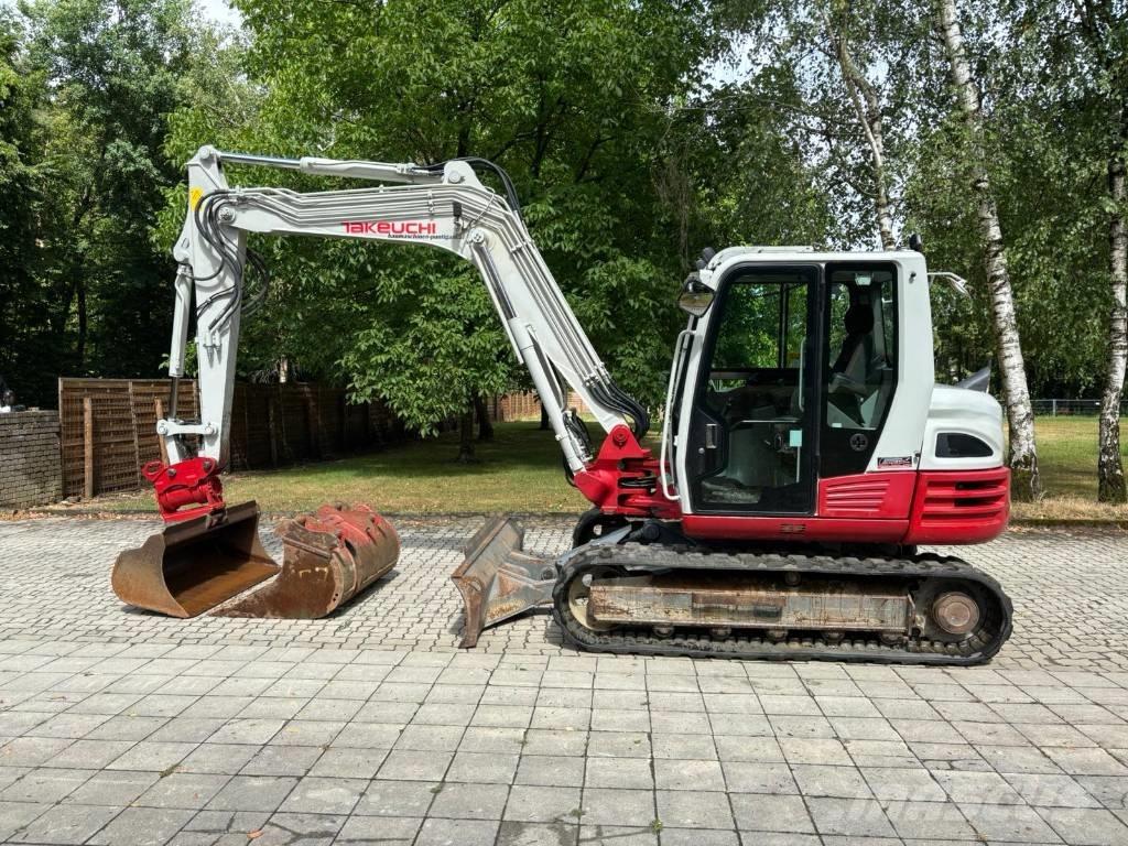 Takeuchi TB 290 中型油圧ショベル 7ｔ-12ｔ（ユンボ・パワーショベル・バックホー）