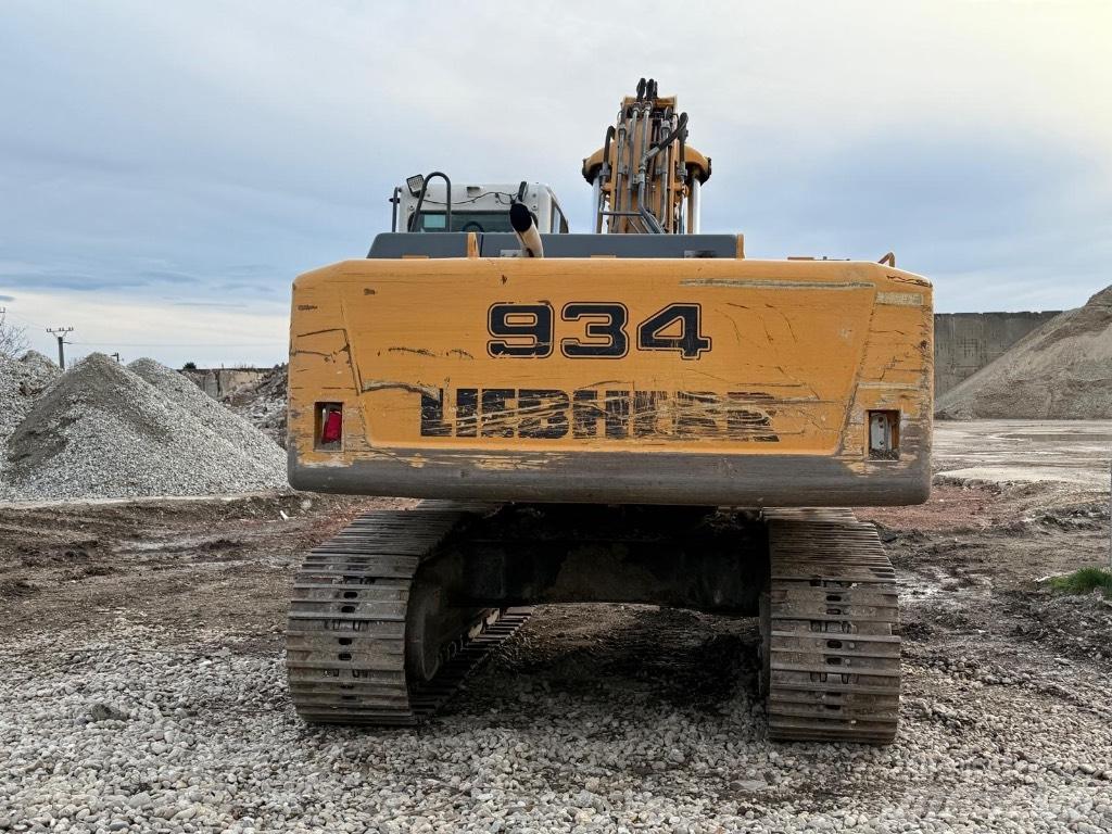 Liebherr R 934 C 大型油圧ショベル12t以上（パワーショベル・ユンボ）