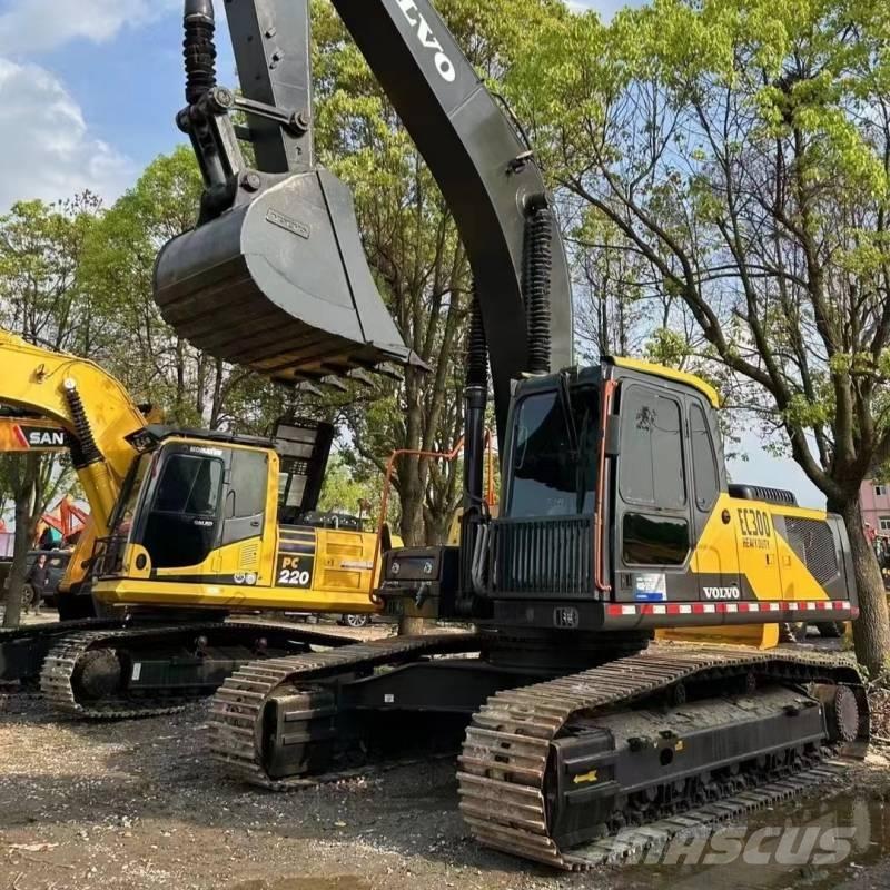 Volvo EC 300 大型油圧ショベル12t以上（パワーショベル・ユンボ）