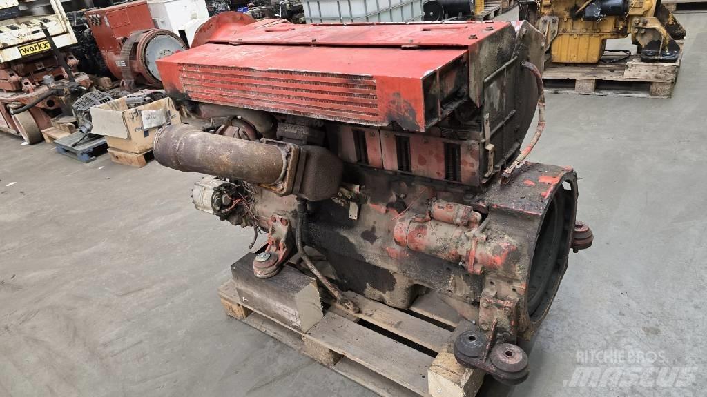 Deutz BF6L513RC エンジン