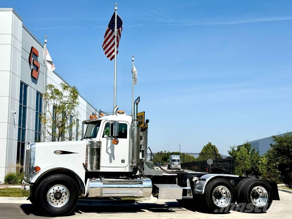 Peterbilt 378 中古トラクターヘッド | トレーラーヘッド
