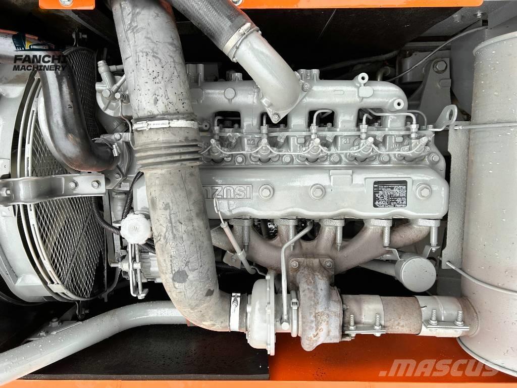 Hitachi ZX200 中型油圧ショベル 7ｔ-12ｔ（ユンボ・パワーショベル・バックホー）