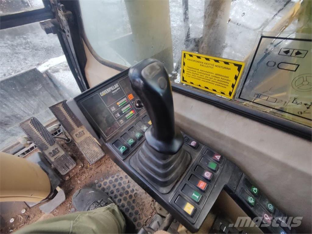 CAT M315 ホイール式油圧ショベル（パワーショベル・ユンボ・バックホー）