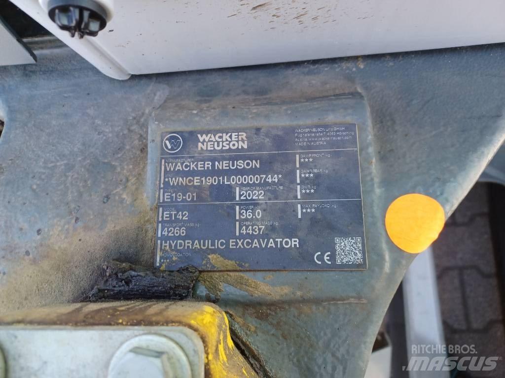 Wacker Neuson ET42 大型油圧ショベル12t以上（パワーショベル・ユンボ）