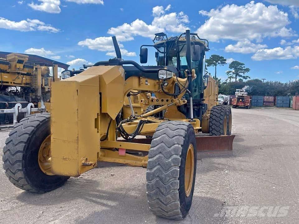 CAT 140 M 2 モーターグレーダー