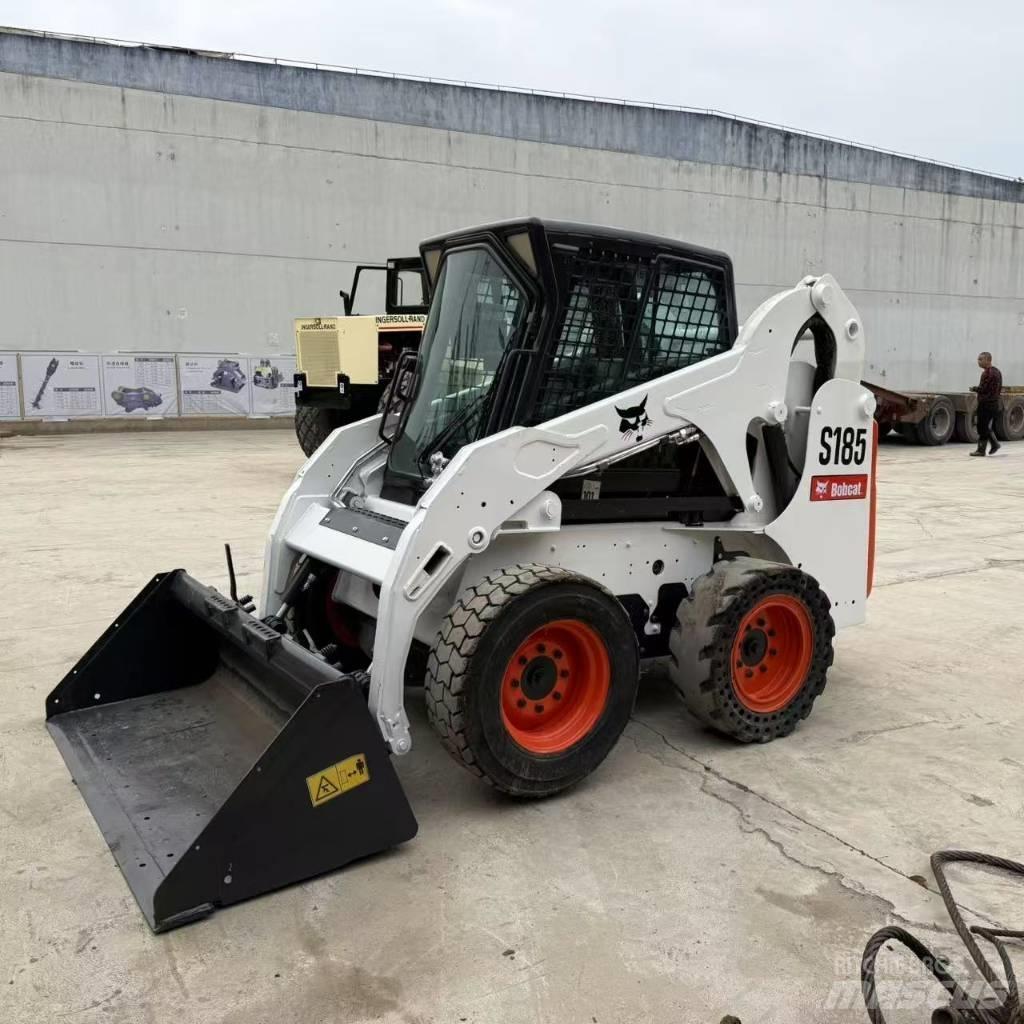Bobcat S 185 スキッドステアローダー