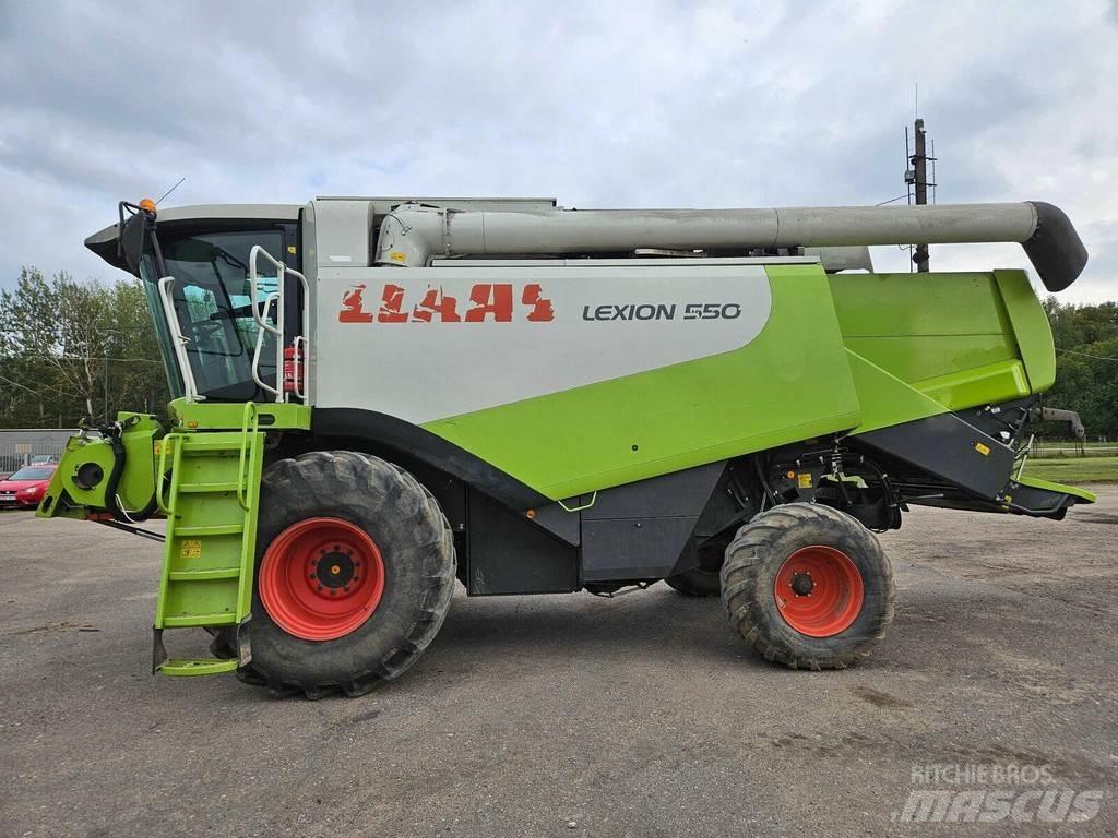 CLAAS Lexion 550 コンバイン