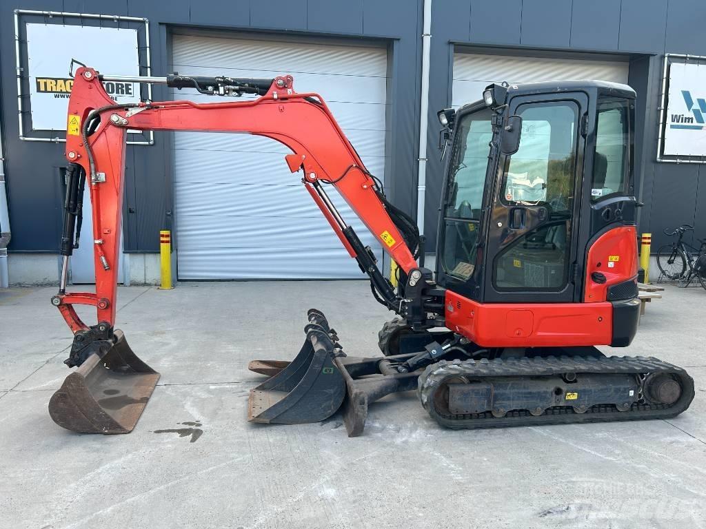 Kubota U 36-4 ミニ油圧ショベル 7t以下（ミニユンボ・ミニディガー）