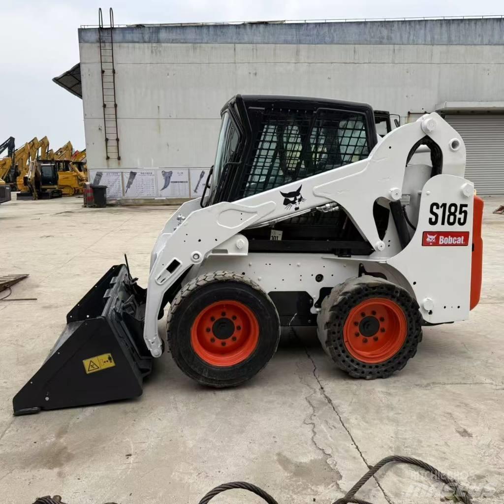 Bobcat S 185 スキッドステアローダー