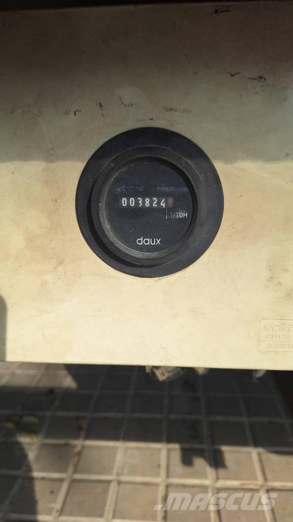 Multitel MX 170 トラック高所作業車