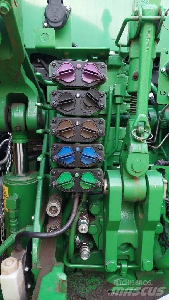 John Deere 8r 340 トラクター