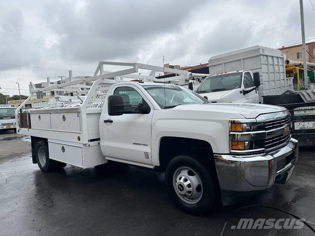 Chevrolet 3500 HD ピックアップ／ドロップサイド