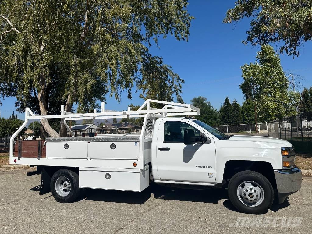 Chevrolet 3500 HD ピックアップ／ドロップサイド