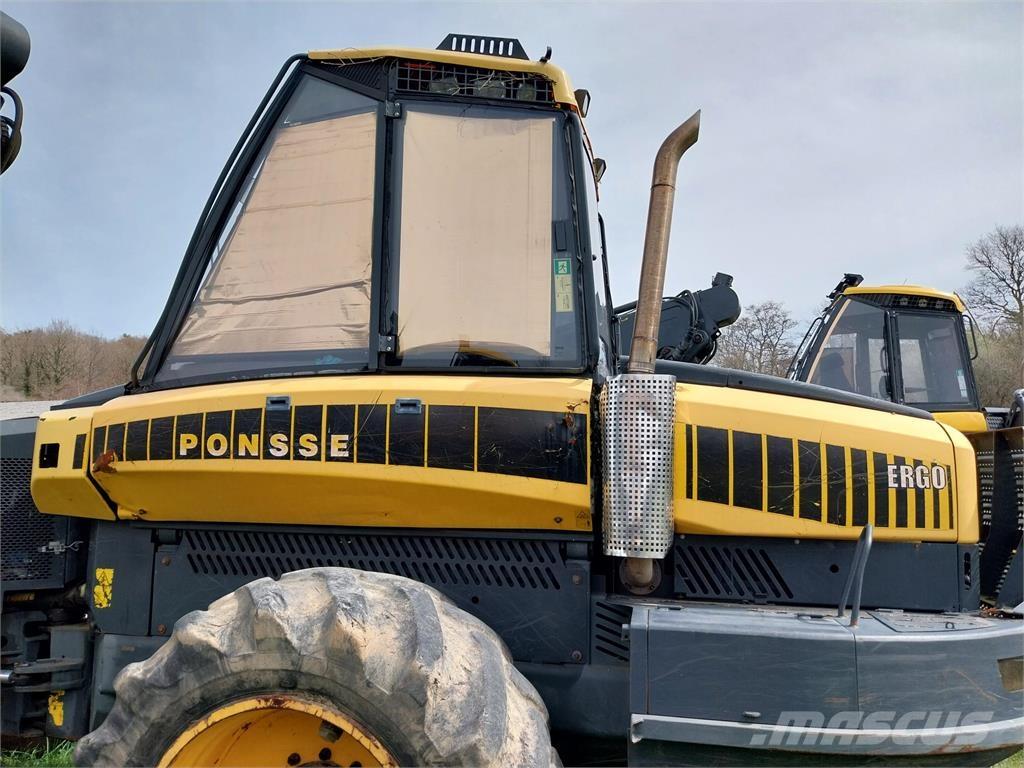 Ponsse ERGO 6W ハーベスター