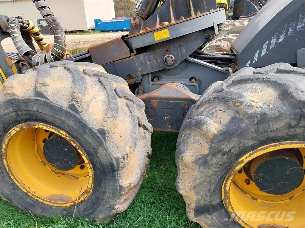 Ponsse ERGO 6W ハーベスター